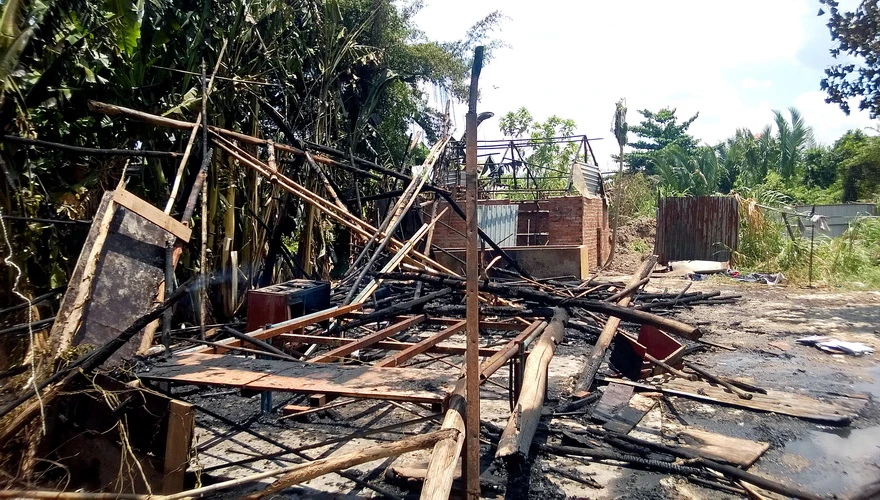 Cháy nhà tạm công nhân xây dựng ảnh 1